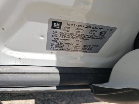 Used 2022 Chevrolet Trax LT w/ LT Convenience Package FWD image 10