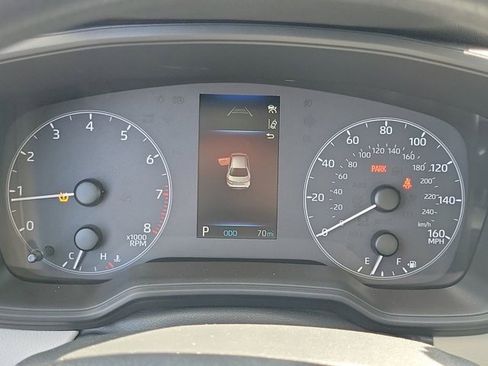 Used 2025 Toyota Corolla LE image 32