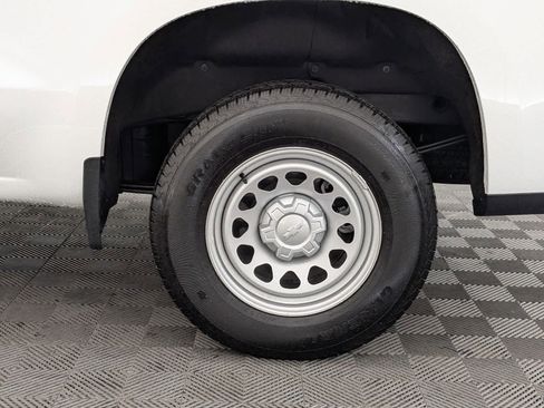 Used 2025 Chevrolet Silverado 1500 W/T w/ WT Value Package image 16