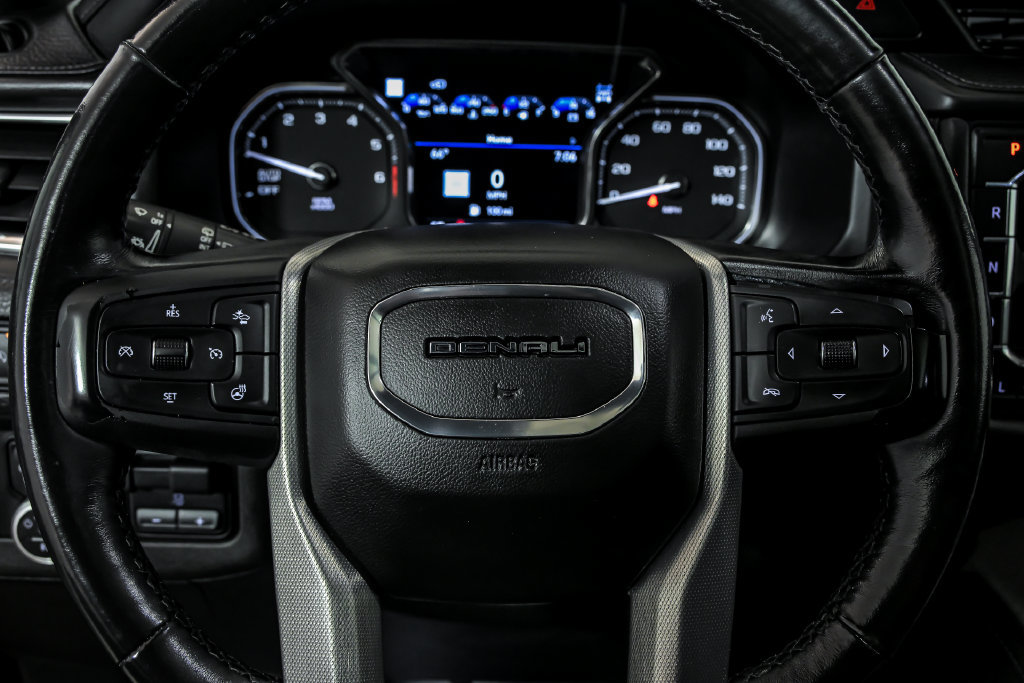 Used 2017 GMC Yukon XL Denali w/ Open Road Package AWD/4WD image 21