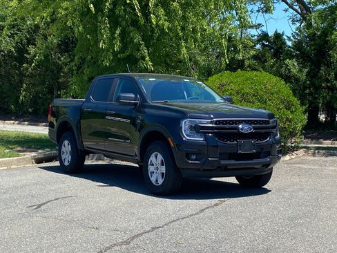 Used 2025 Ford Ranger XL AWD/4WD image 2