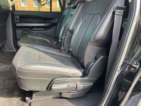 Used 2018 Ford Expedition Max Platinum AWD/4WD image 40