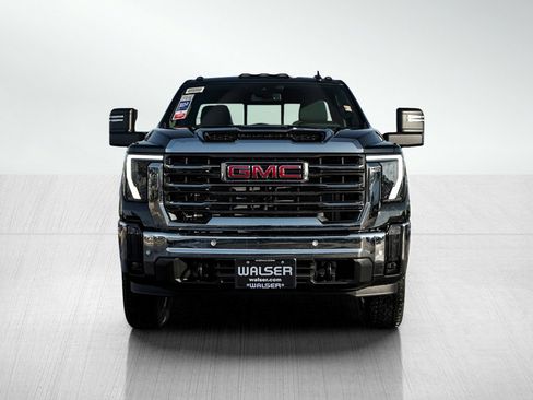 New 2026 GMC Sierra 3500 SLE image 2