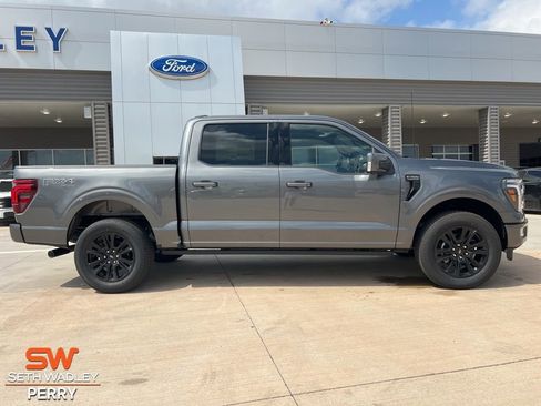 New 2025 Ford F150 Platinum w/ Equipment Group 702A High image 3