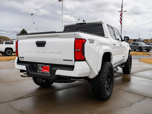 Certified 2025 Toyota Tacoma TRD Sport w/ TRD Sport Upgrade Package image 8