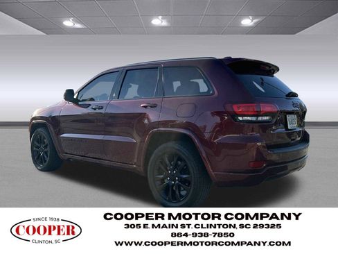 Used 2021 Jeep Grand Cherokee Laredo X image 5
