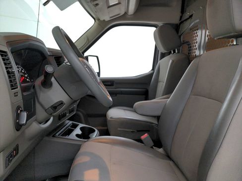 Used 2020 Nissan NV 2500 S RWD image 17
