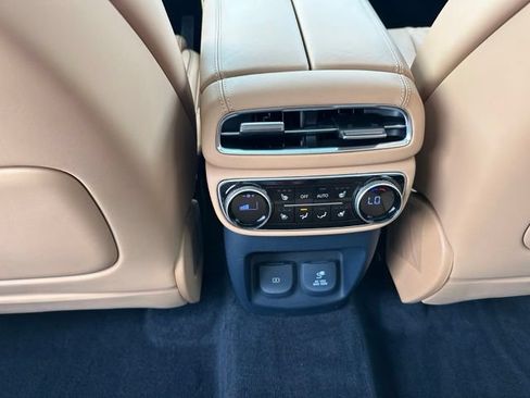 Used 2023 Genesis GV80 3.5T w/ Prestige Package AWD/4WD image 18