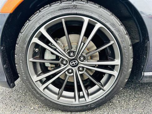 Used 2015 Scion FR-S image 9