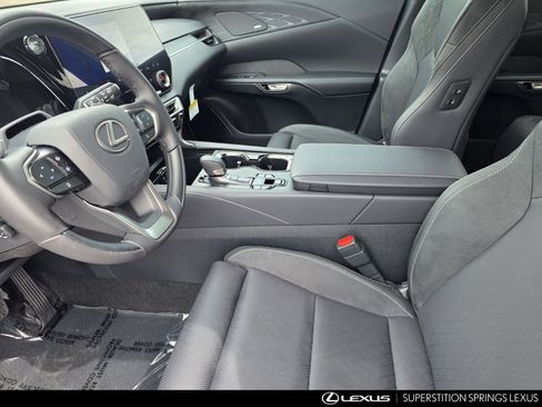 New 2026 Lexus RX 450h AWD image 12