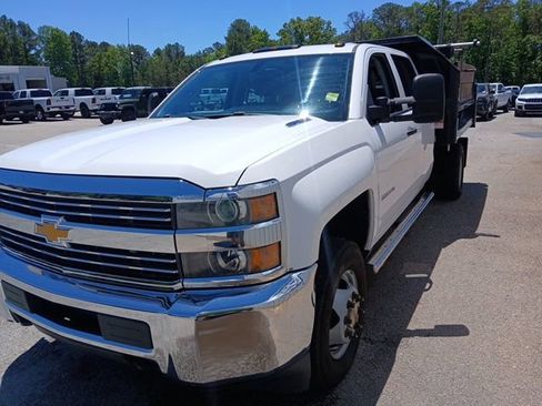 Used 2015 Chevrolet Silverado 3500 W/T w/ WT Convenience Package AWD/4WD image 10