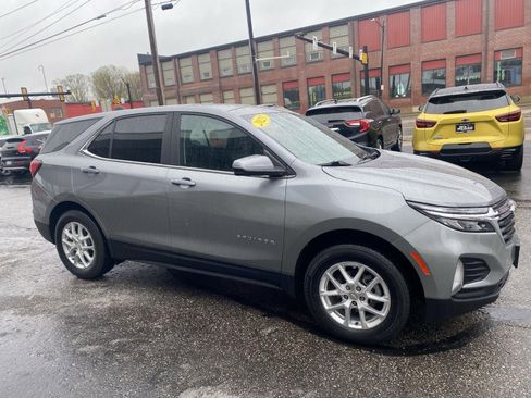 Used 2023 Chevrolet Equinox LT AWD/4WD image 10