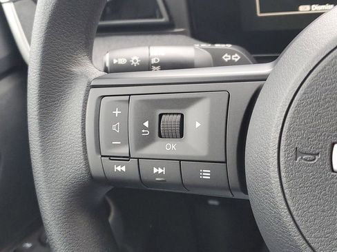 New 2026 Nissan Kicks SV image 12