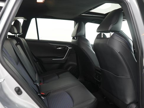 Used 2020 Toyota RAV4 XSE w/ XSE Grade Weather Package AWD/4WD image 14
