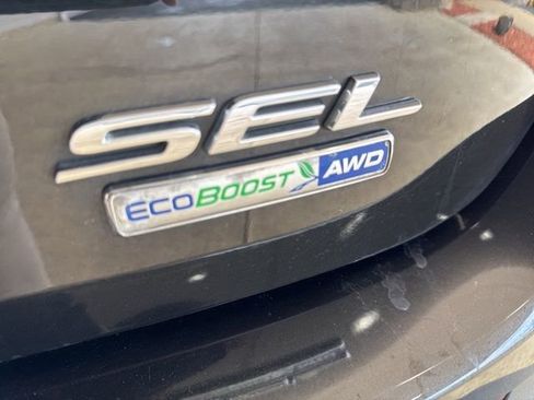 Used 2015 Ford Edge SEL w/ Equipment Group 201A image 33