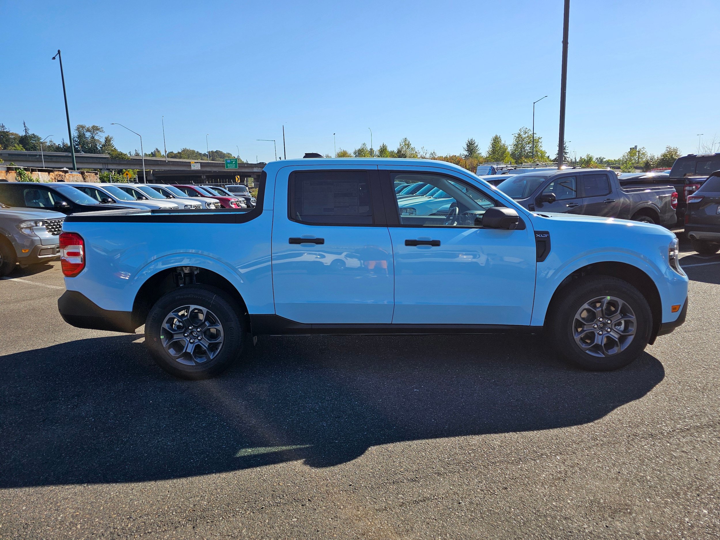 New 2026 Ford Maverick XLT w/ Equipment Group 301A AWD/4WD image 4