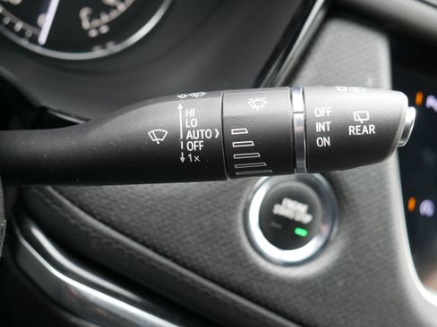 Certified 2020 Cadillac XT5 Premium Luxury w/ LPO, Floor Liner Package image 29