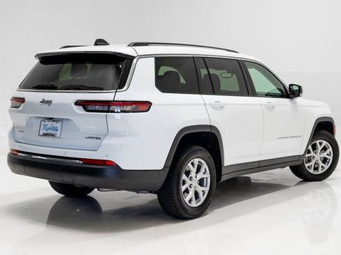 Certified 2023 Jeep Grand Cherokee L Limited w/ Trailer Tow Group (B) AWD/4WD image 36