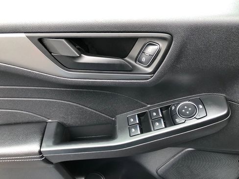 Used 2025 Ford Escape Active image 17