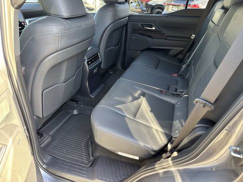 Certified 2024 Lexus GX 550 image 15