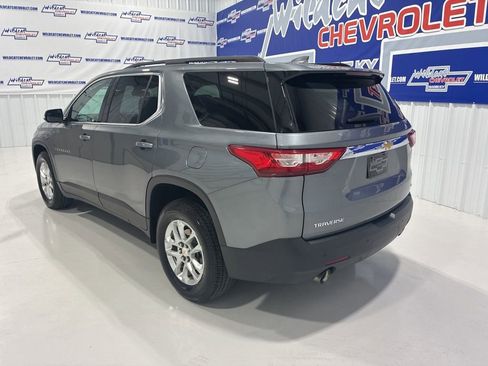 Used 2020 Chevrolet Traverse LT image 4