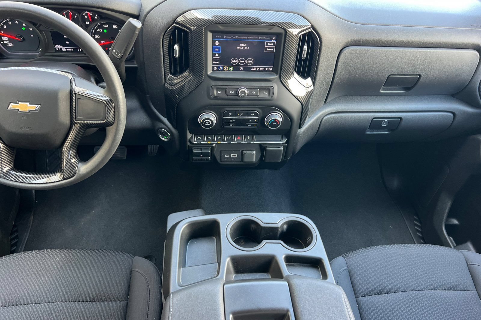 Used 2025 Chevrolet Silverado 1500 W/T w/ WT Safety Package AWD/4WD image 17