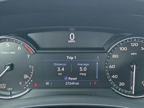 Used 2022 Cadillac XT4 Luxury FWD image 11