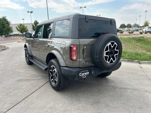 Used 2025 Ford Bronco Outer Banks AWD/4WD image 6