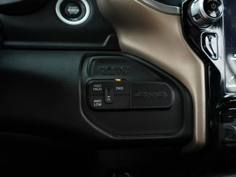 Used 2024 RAM 2500 Laramie w/ Safety Group AWD/4WD image 35