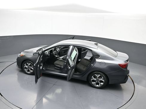 Certified 2021 Kia Forte LXS FWD image 42