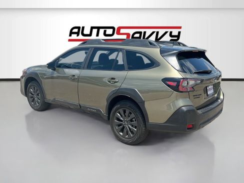 Used 2025 Subaru Outback Onyx Edition AWD/4WD image 5