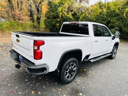 Used 2022 Chevrolet Silverado 3500 LTZ w/ LTZ Plus Package image 6