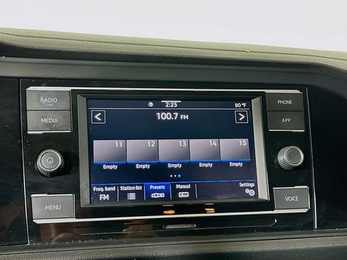 Used 2021 Volkswagen Jetta SE w/ SE Cold Weather Package FWD image 19