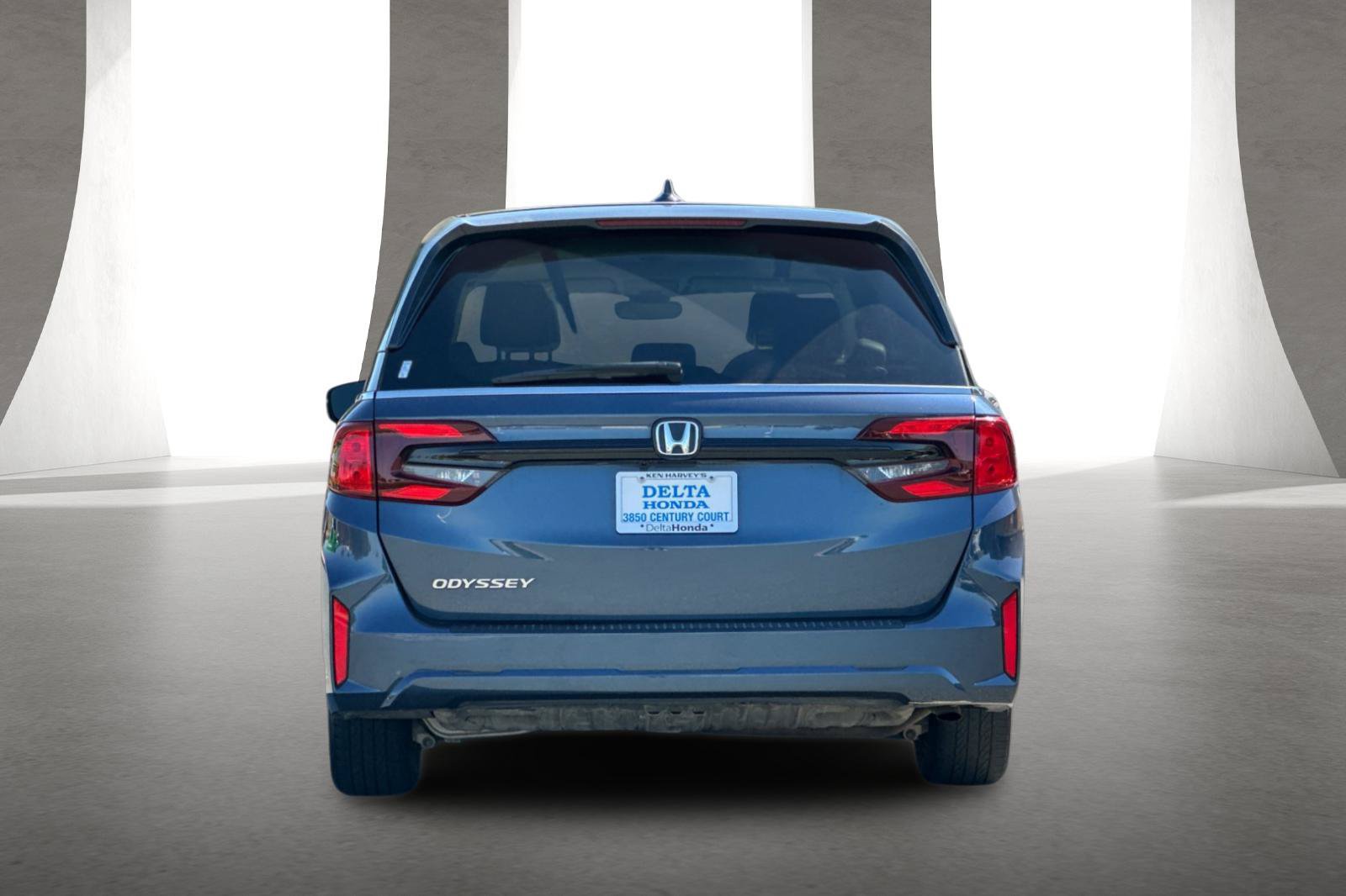 Certified 2025 Honda Odyssey EX-L image 5
