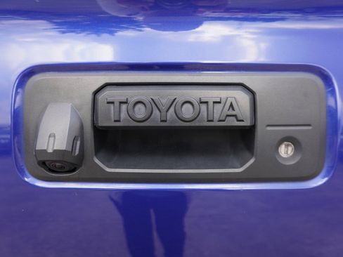 Used 2023 Toyota Tacoma TRD Sport image 29