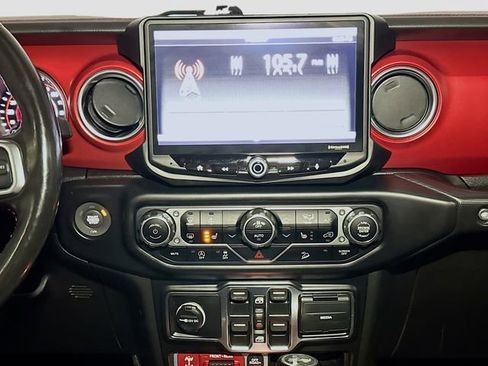 Used 2021 Jeep Wrangler Unlimited Rubicon image 12