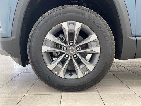 New 2026 Chevrolet Equinox LT AWD/4WD image 6