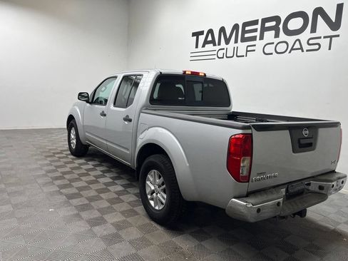 Used 2016 Nissan Frontier SV w/ SV Value Truck Package RWD image 3