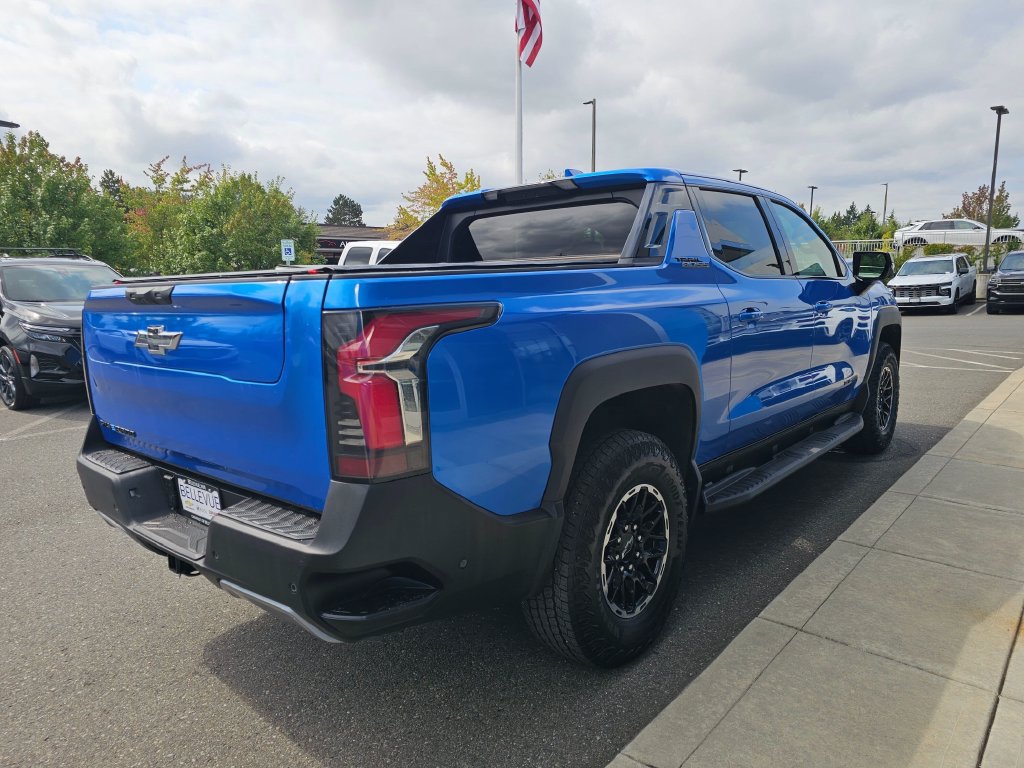 Used 2026 Chevrolet Silverado EV Trail Boss AWD/4WD image 7