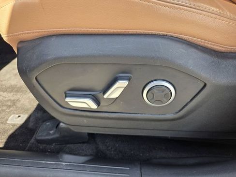 Used 2024 Hyundai Santa Fe Limited FWD image 17