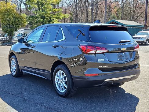 Used 2023 Chevrolet Equinox LT image 4