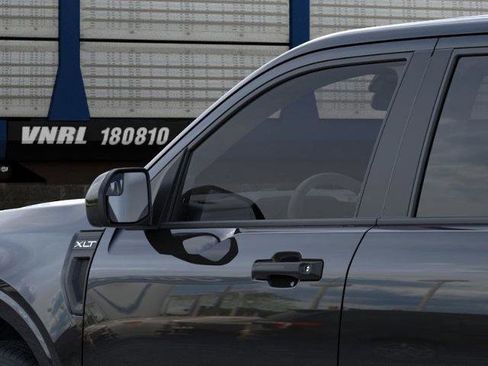 New 2025 Ford Maverick XLT w/ Black Appearance Package image 21