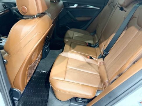 Used 2018 Audi Q5 Prestige w/ Prestige Package AWD/4WD image 33