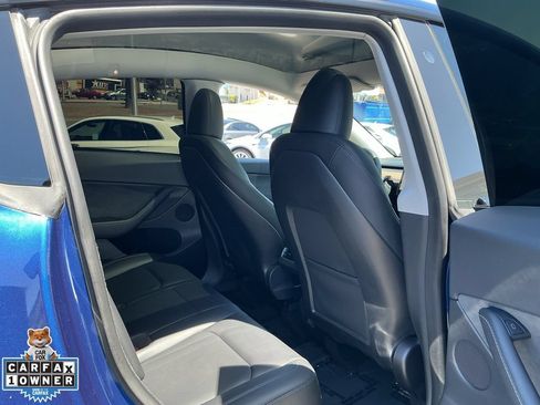 Used 2023 Tesla Model Y Long Range AWD/4WD image 51