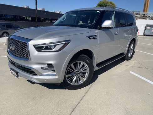 Used 2020 INFINITI QX80 Luxe w/ Proassist Package AWD/4WD image 2
