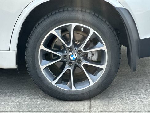 Used 2017 BMW X5 xDrive35i AWD/4WD image 24
