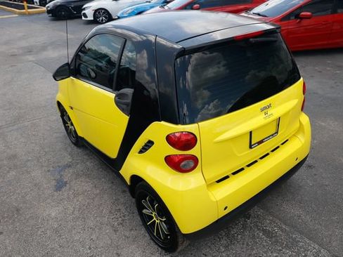 Used 2008 smart fortwo pure RWD image 8