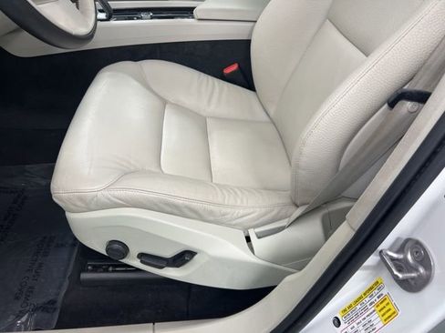 Used 2023 Volvo XC60 B5 Plus w/ Climate Package image 14