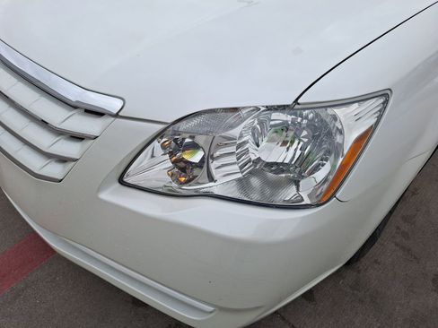 Used 2006 Toyota Avalon XL image 10