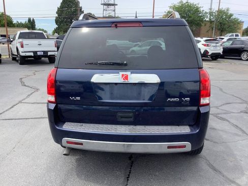 Used 2006 Saturn Vue AWD V6 w/ Sun & Sound Pkg image 12
